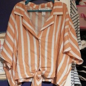 Urban Outfitters crop top blouse